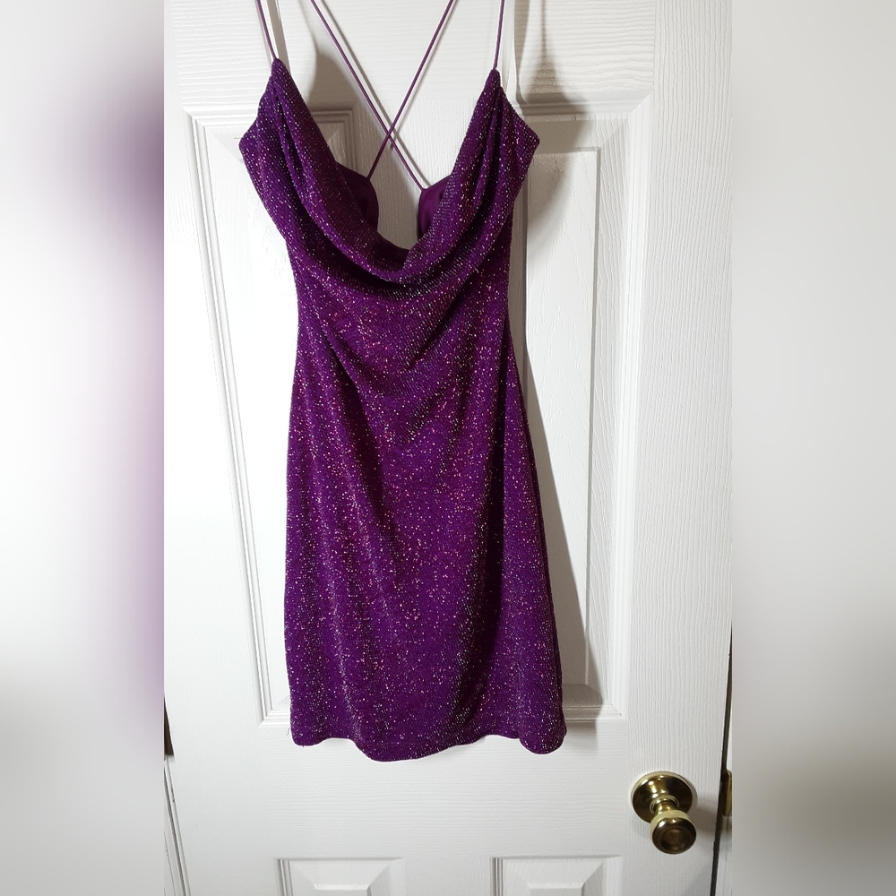 B.Smart Shimmery Short Prom Homecoming Formal Dress
